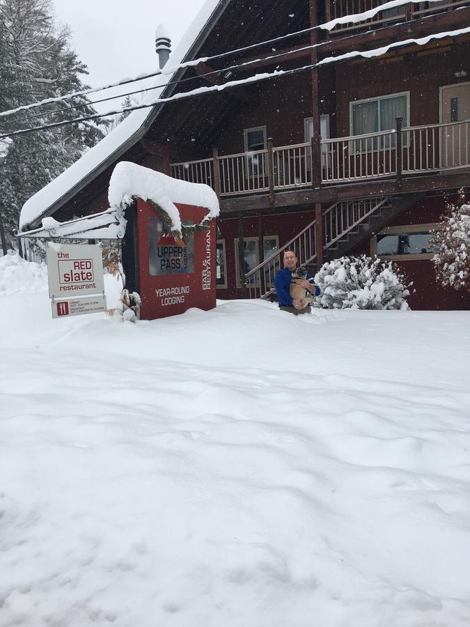 The Upper Pass Lodge Londonderry エクステリア 写真