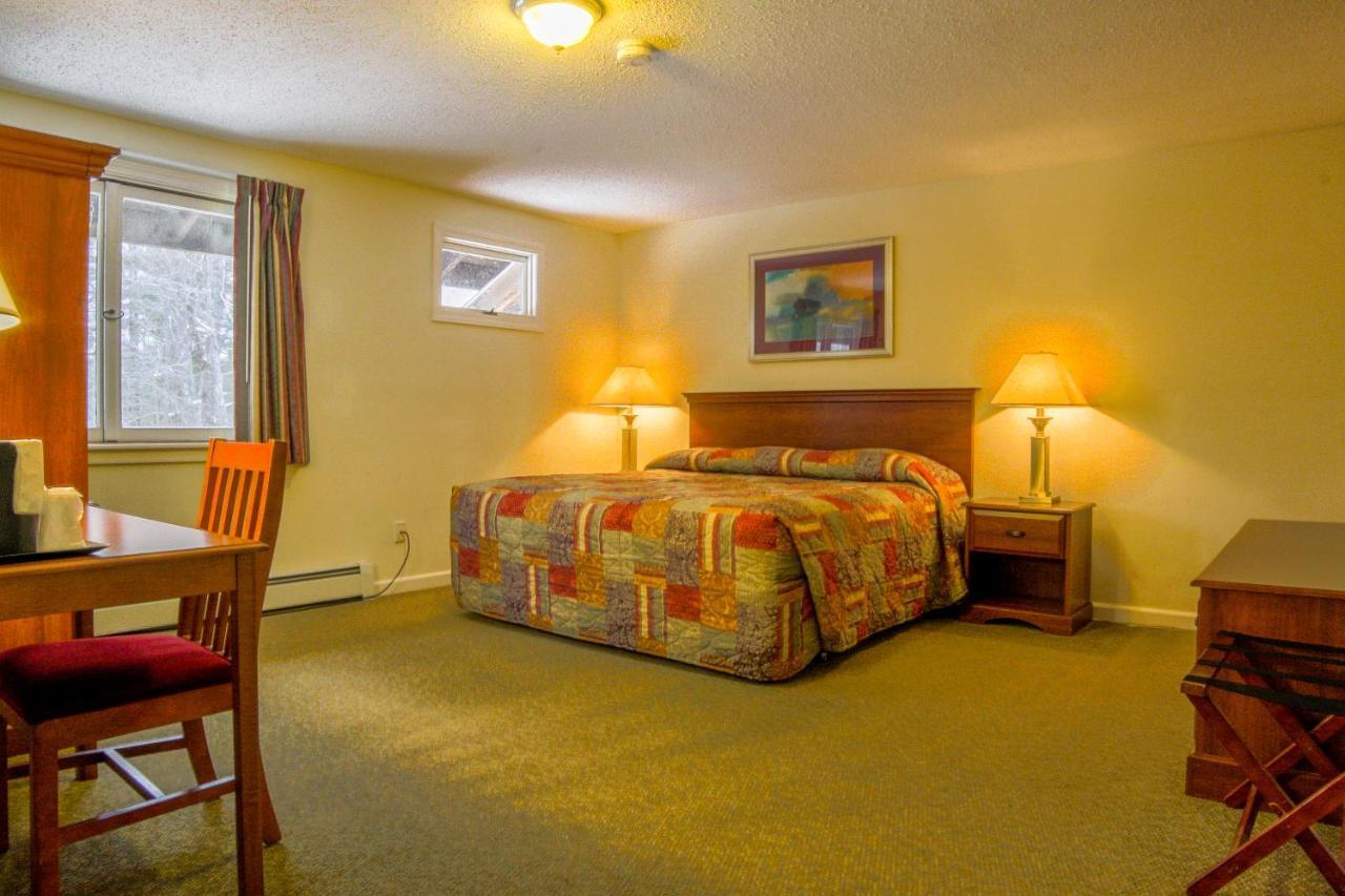 The Upper Pass Lodge Londonderry エクステリア 写真